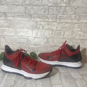 NIKE Lebron Witness 4s Red Black White Basketball shoes men’s‎ 9